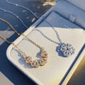 Magnetic Folding Heart Shaped Four Leaf Clover Necklace